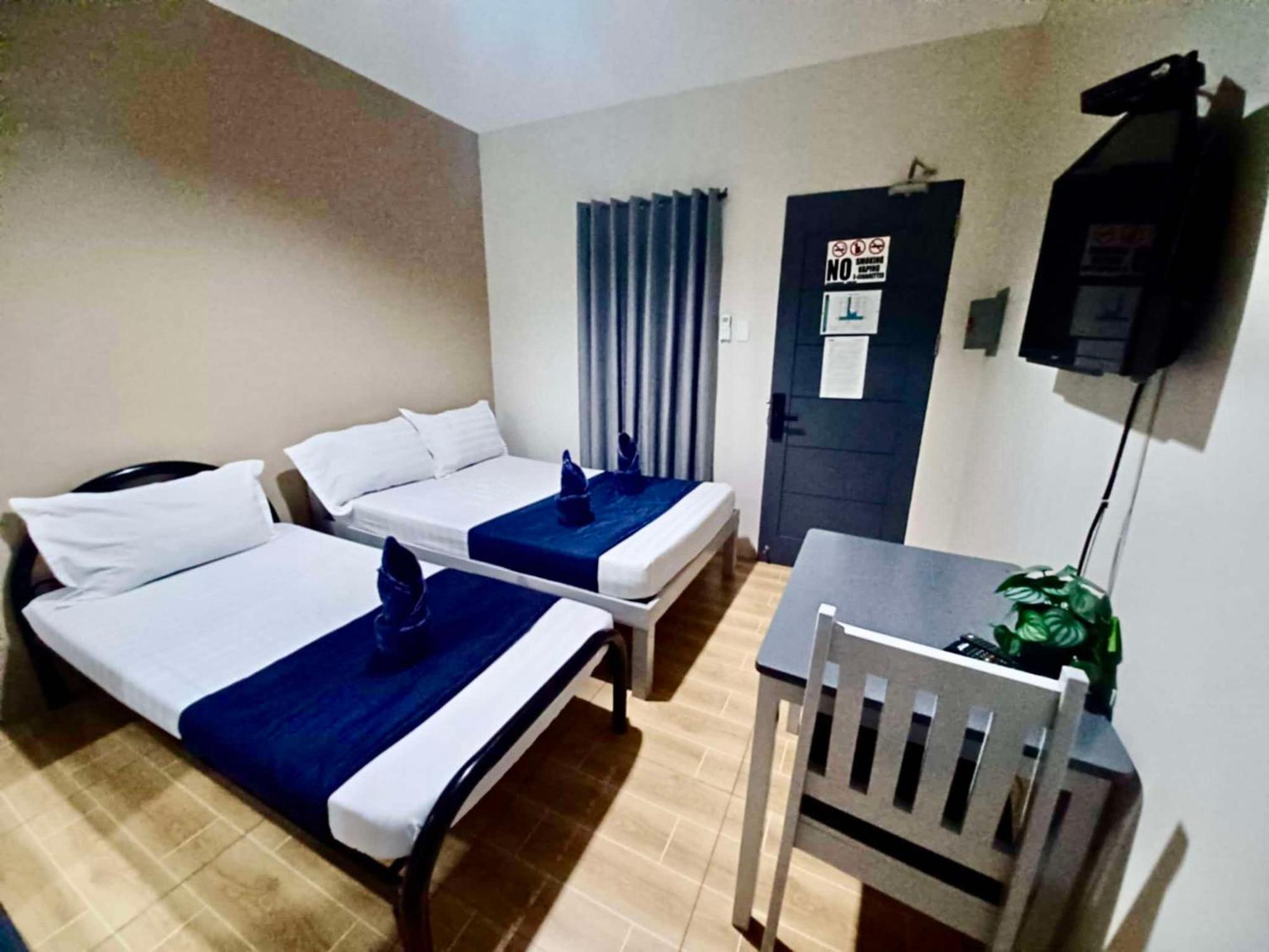 2020 Travelers Inn Dumaguete City ภายนอก รูปภาพ